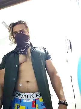 Snapshot of kaizercool1 chatting on 01.17.25 kaizercool1 online show from 01.17.25