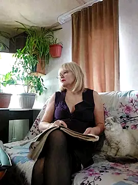 IrmaRose online show from 11.30.25