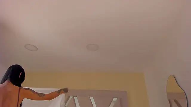 malejabenzz online show from 10.20.25