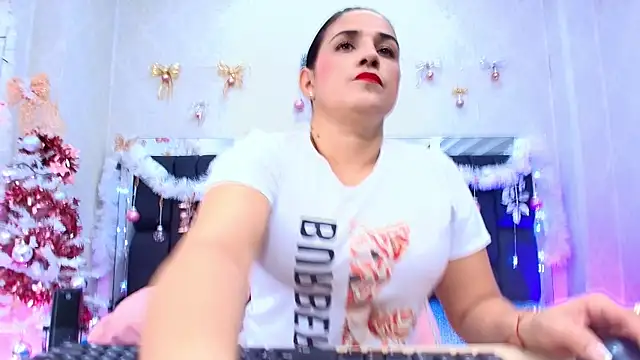 carolina fox online show from 12.21.24
