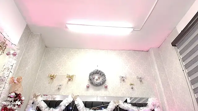  carolina fox online show from 12.21.24