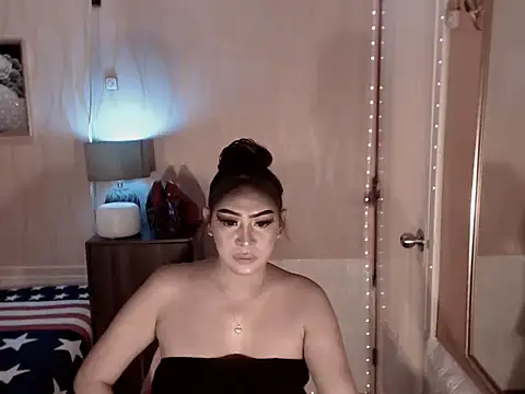 Biancafoxie online show from 10.16.25