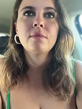 Snapshot of Samantha_official chatting on 12.09.24 Samantha official online show from 12.09.24