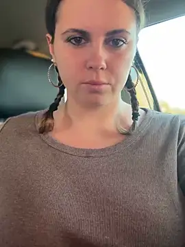 Snapshot of Samantha_official chatting on 02.09.25 Samantha official online show from 02.09.25