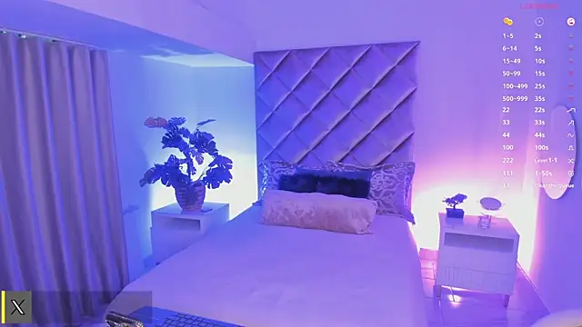 Snapshot of malaia_hills chatting on 10.15.25 malaia hills online show from 10.15.25