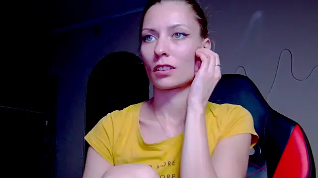 karo123421 online show from 10.14.25