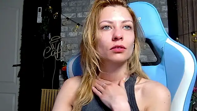 Snapshot of karo123421 chatting on 03.04.26 karo123421 online show from 03.04.26