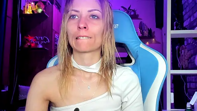 Snapshot of karo123421 chatting on 03.22.26 karo123421 online show from 03.22.26