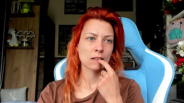 Snapshot of karo123421 chatting on 04.14.26 karo123421 online show from 04.14.26