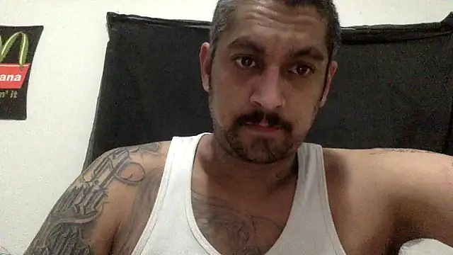 Snapshot of Vision1285 chatting on 01.09.25 Vision1285 online show from 01.09.25
