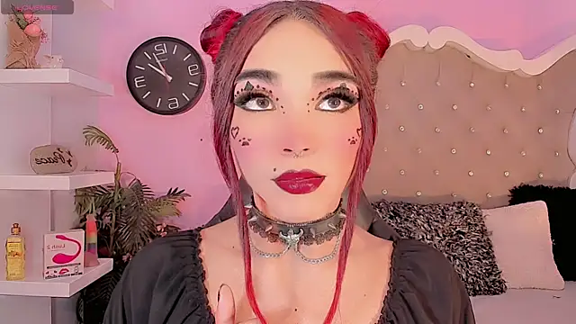 Snapshot of LeyXandrabraz chatting on 09.20.25 LeyXandrabraz online show from 09.20.25