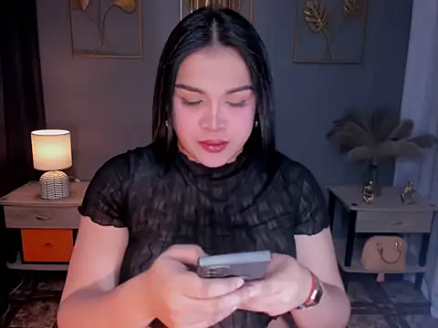 MaxeneCullens online show from 10.02.25