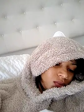 Leaberry online show from 09.19.25