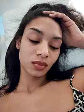 Leaberry online show from 09.25.25