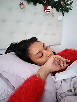 Leaberry online show from 12.22.25