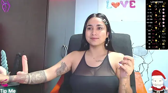 Annyee1 online show from 12.04.24