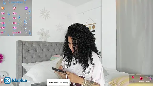 Snapshot of Kianna__ chatting on 06.18.26 Kianna online show from 06.18.26