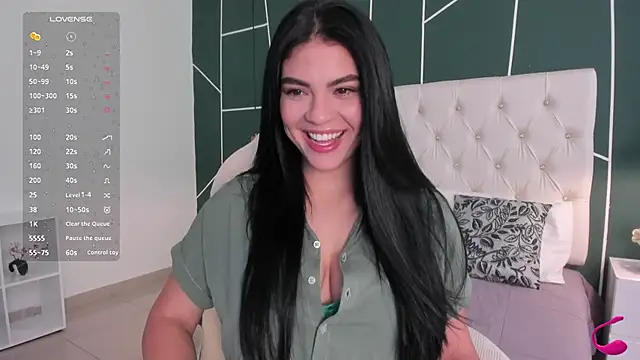 Veronicalanx1 online show from 10.18.25