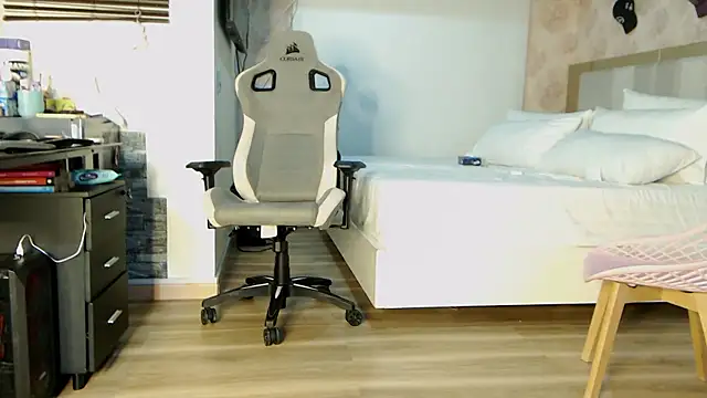 stefializon online show from 09.21.25