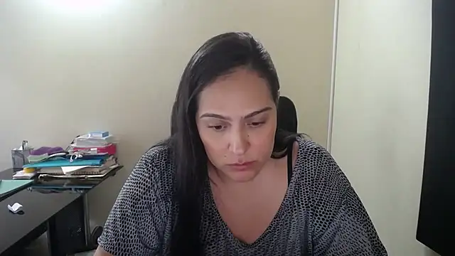 Snapshot of kendall_52 chatting on 09.19.25 kendall 52 online show from 09.19.25