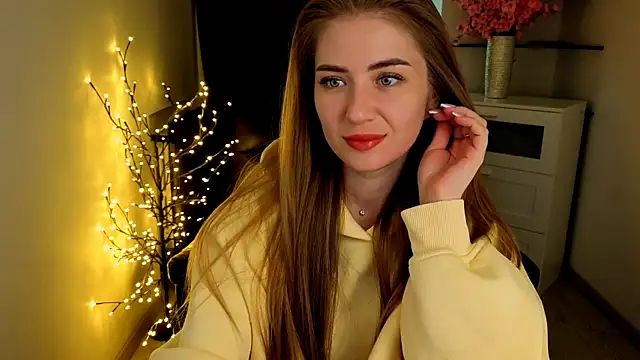 Adelyna Bird online show from 04.06.26