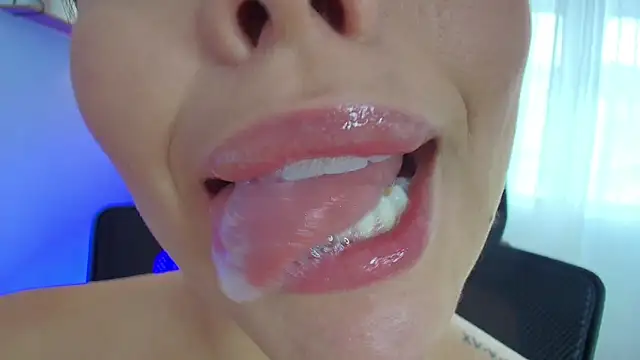 lisbet21x online show from 02.20.25