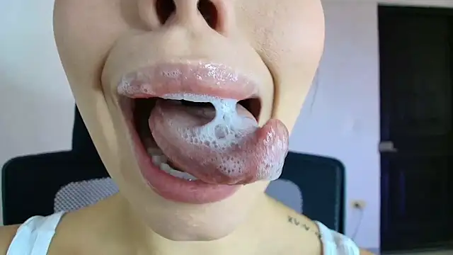 lisbet21x online show from 09.27.25