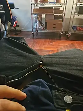 Dolceporco19 online show from 11.20.25