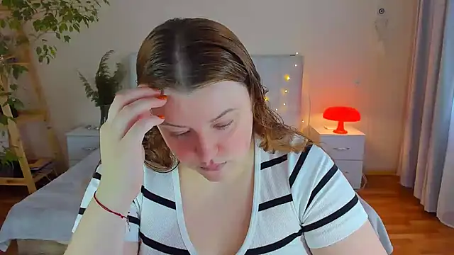 PolinaSalvatore online show from 11.05.25