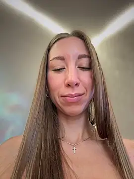 EvaCatt online show from 11.26.25