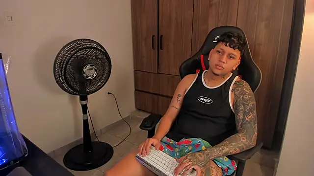 Jake simons online show from 04.24.26