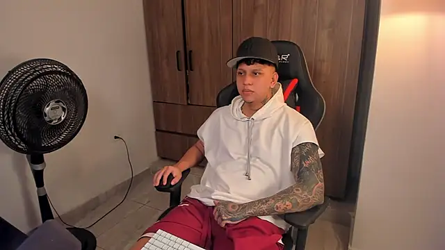 Jake simons online show from 04.26.26