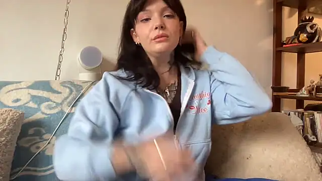 SweetMaisie online show from 02.16.26
