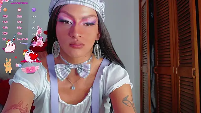 Summer XO online show from 12.03.24