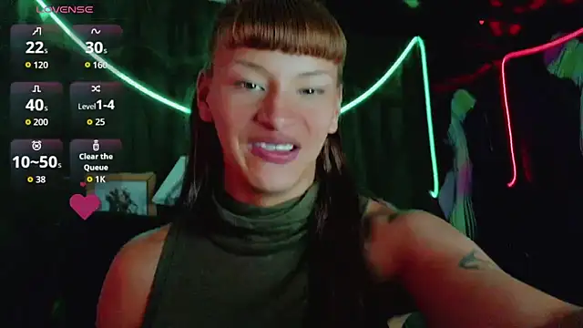 Summer XO online show from 02.27.26