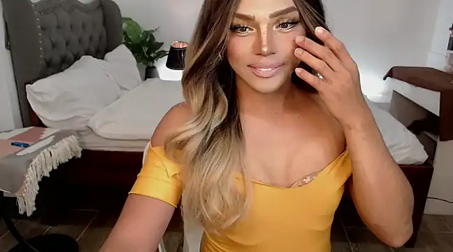 Snapshot of liaa_lurrecams chatting on 01.21.25 liaa lurrecams online show from 01.21.25