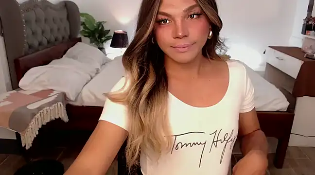 Snapshot of liaa_lurrecams chatting on 01.23.25 liaa lurrecams online show from 01.23.25