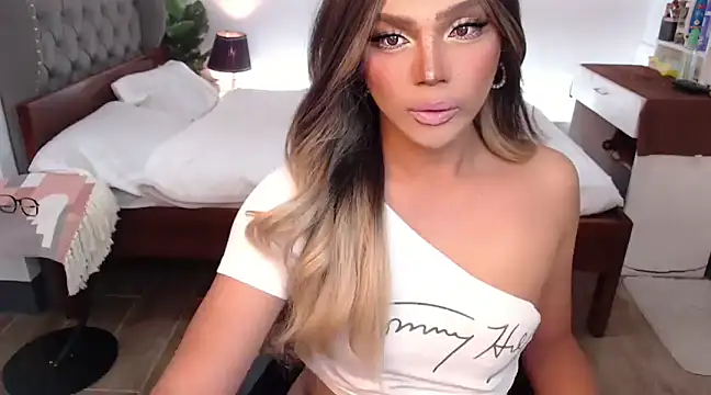 Snapshot of liaa_lurrecams chatting on 03.09.25 liaa lurrecams online show from 03.09.25