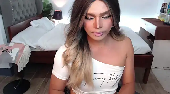 Snapshot of liaa_lurrecams chatting on 03.09.25 liaa lurrecams online show from 03.09.25