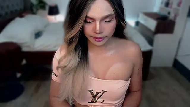 liaa lurrecams online show from 12.16.25