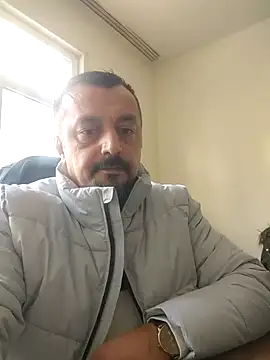 Snapshot of serkan201852 chatting on 02.15.25 serkan201852 online show from 02.15.25