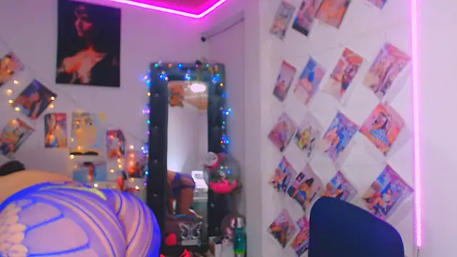 sweet vanessa 22 online show from 04.10.26