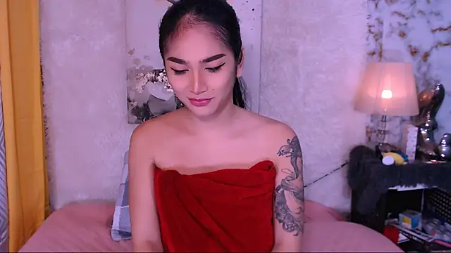 Oriental Tiara online show from 12.15.24