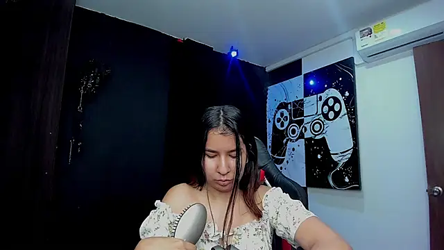 Snapshot of Lia_sarahi chatting on 02.08.25 Lia sarahi online show from 02.08.25
