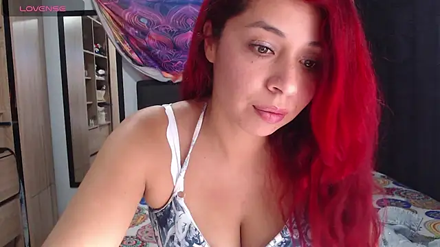 Snapshot of Alexxx_andr4 chatting on 10.18.25 Alexxx andr4 online show from 10.18.25