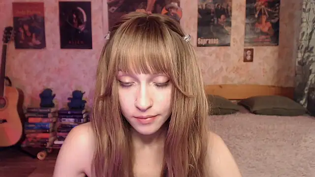 Snapshot of Friendly_Ellie chatting on 07.02.26 Friendly Ellie online show from 07.02.26
