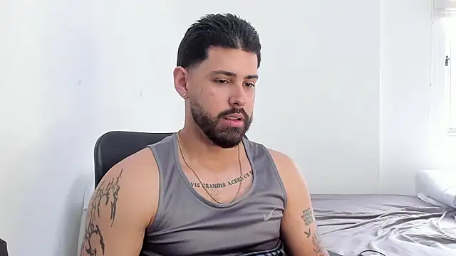 Justyn Torres online show from 10.30.25