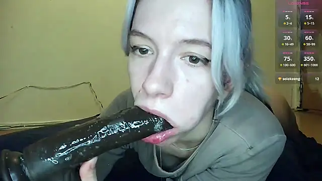 Snapshot of cruellagoth666 chatting on 08.03.26 cruellagoth666 online show from 08.03.26