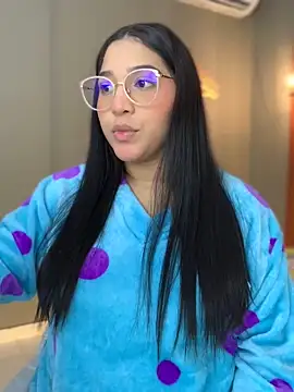 Amandanauty online show from 12.15.24