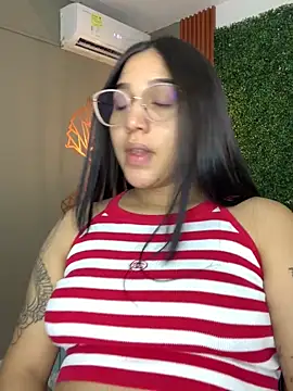 Amandanauty online show from 02.27.25